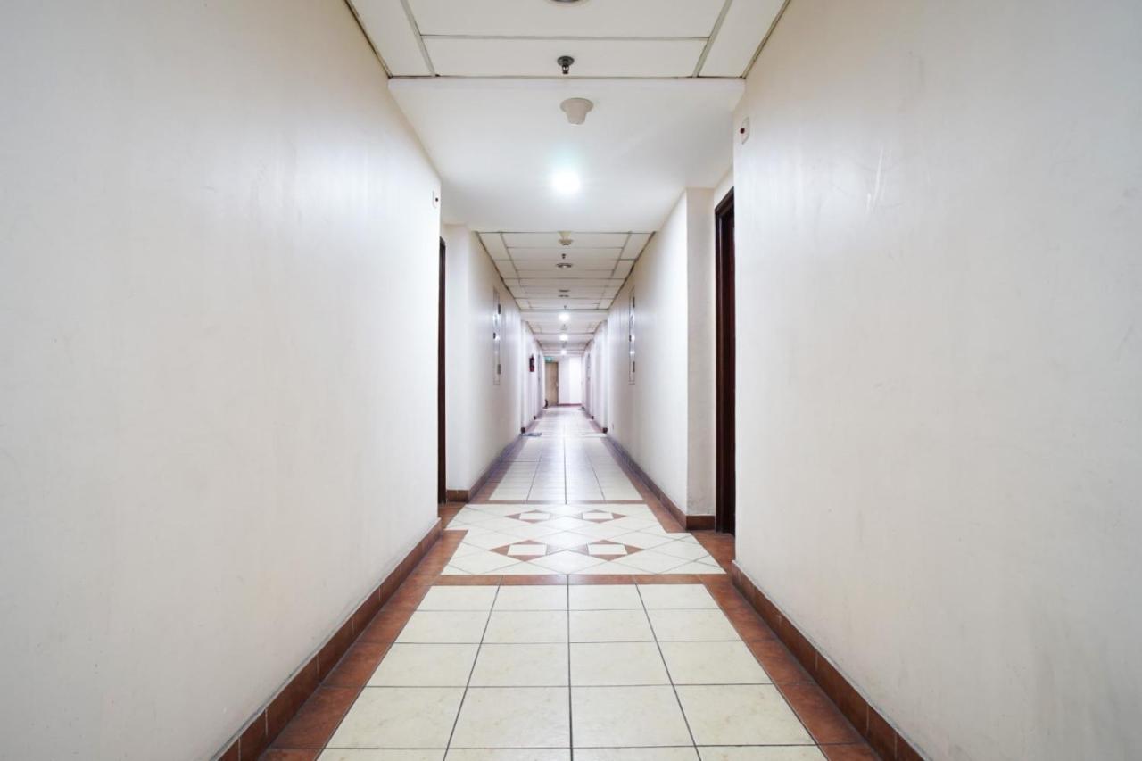 Mediterania Garden Residence I Jakarta Eksteriør billede