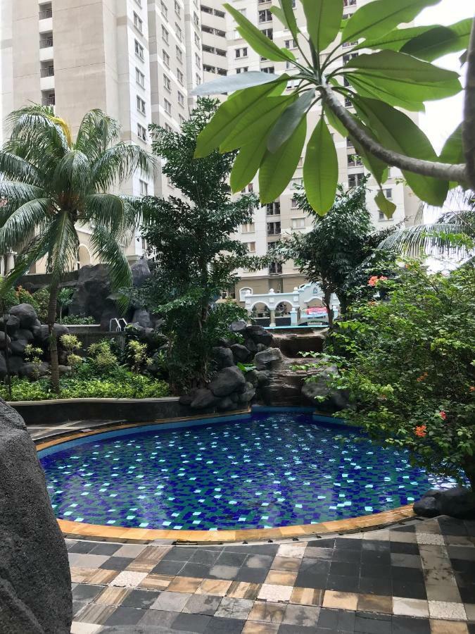 Mediterania Garden Residence I Jakarta Eksteriør billede