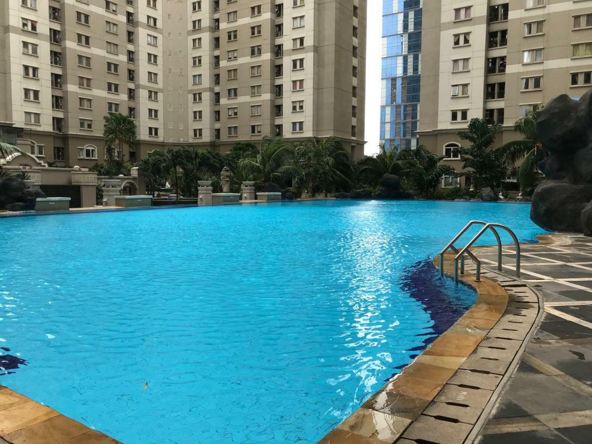 Mediterania Garden Residence I Jakarta Eksteriør billede